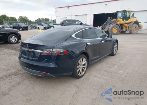 2014 Tesla Model S P85 из США, поврежденный, VIN 5YJSA1H14EFP61454